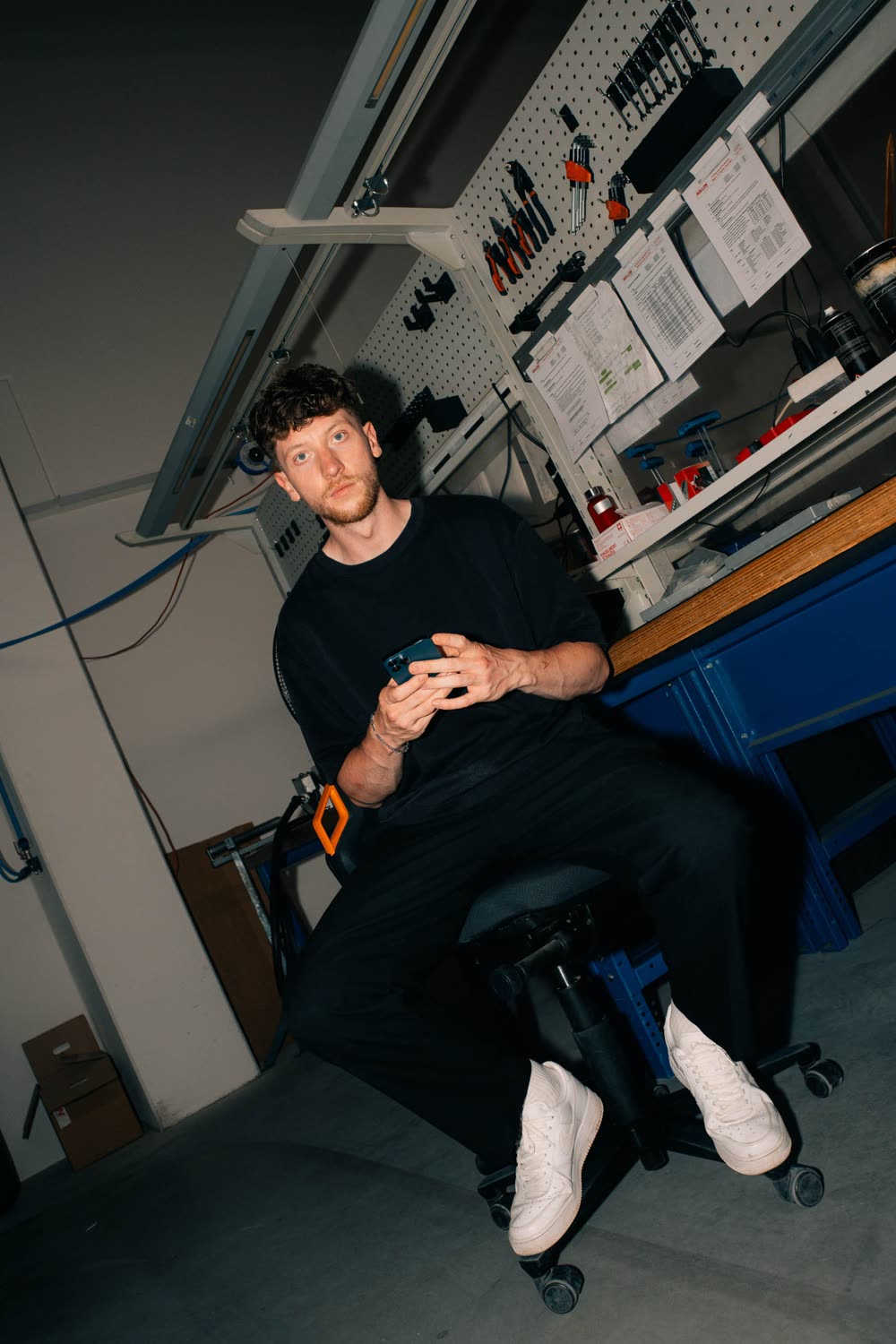 Josua Kreutziger on set